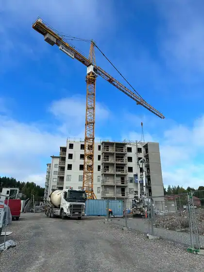 A-Kruunu Lahden Teräsmuorin raitti 3 – elementtiasennus (2024), kuva 3