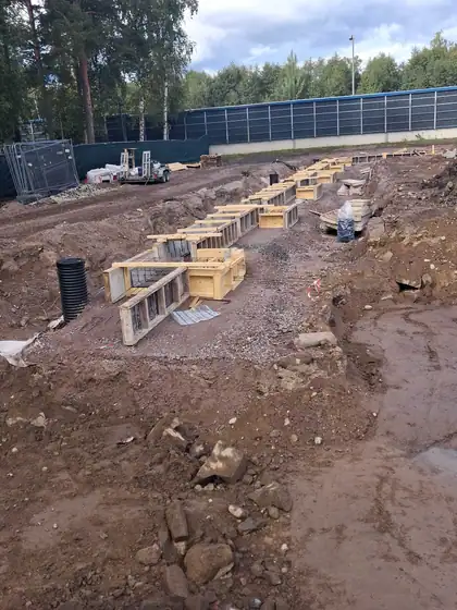 Munkkiniemen ja -⁠vuoren Liikuntahalli – elementtiasennus, paikallavalu ja perustukset (2026), kuva 5