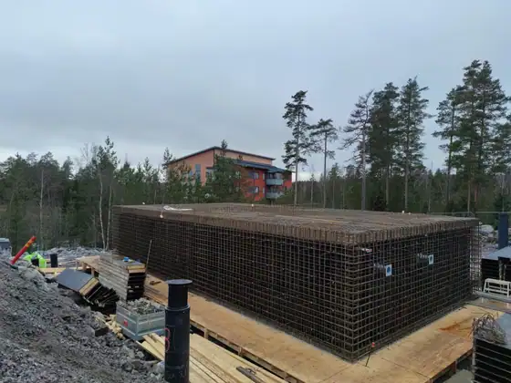 Sipoon Kalliomäenkaari 7–9 – elementtiasennus, paikallavalu, perustukset ja väestönsuojat (vss) (2026), kuva 15