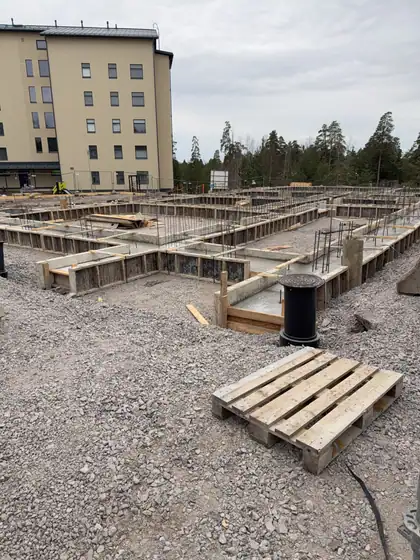 Sipoon Kalliomäenkaari 7–9 – elementtiasennus, paikallavalu, perustukset ja väestönsuojat (vss) (2026), kuva 23