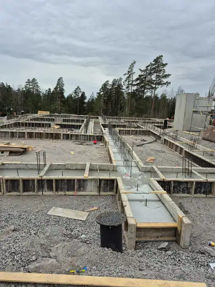 Sipoon Kalliomäenkaari 7–9 – elementtiasennus, paikallavalu, perustukset ja väestönsuojat (vss) (2026), kuva 20