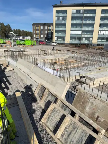Sipoon Kalliomäenkaari 7–9 – elementtiasennus, paikallavalu, perustukset ja väestönsuojat (vss) (2026), kuva 19