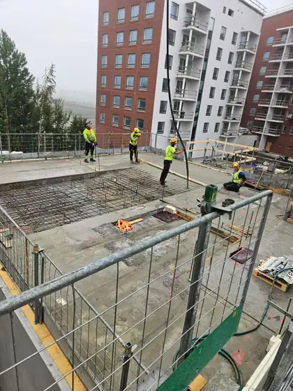 TA Aso Viulukonsertonkuja 4b – elementtiasennus ja raudoitus (2025), kuva 19